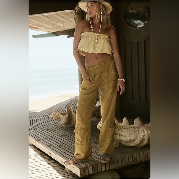 Free People Pants - NWOT Free People Wind Up Utility Straight Leg Pants Button Cuff Pockets Gold